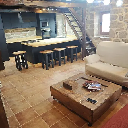 Caserio Rectoral Desteriz * Ourense