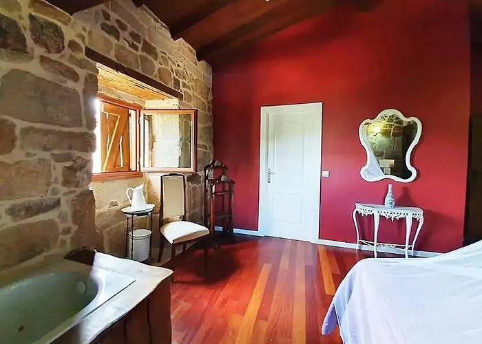 Caserio Rectoral Desteriz Kır Evi Ourense