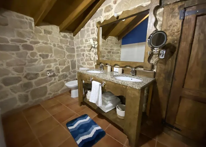 Caserio Rectoral Desteriz Kır Evi