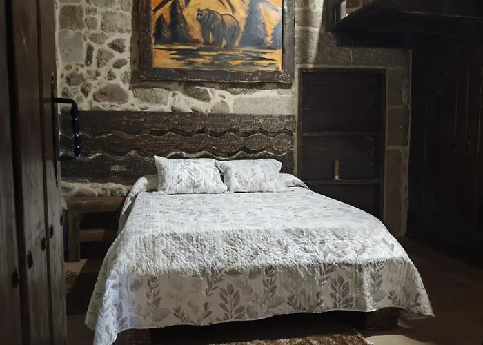 Caserio Rectoral Desteriz Летний дом Оренсе