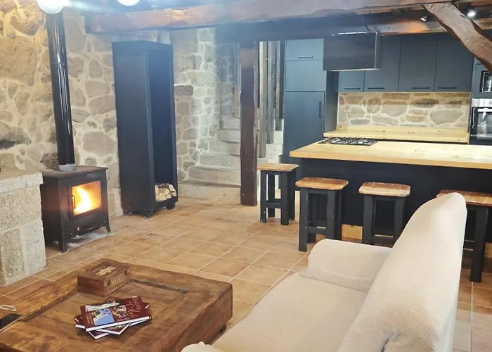 Caserio Rectoral Desteriz * Оренсе