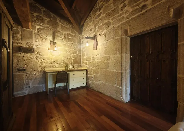 Kır Evi Caserio Rectoral Desteriz